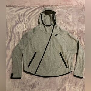 Nike Butterfly Tech Fleece Jacket